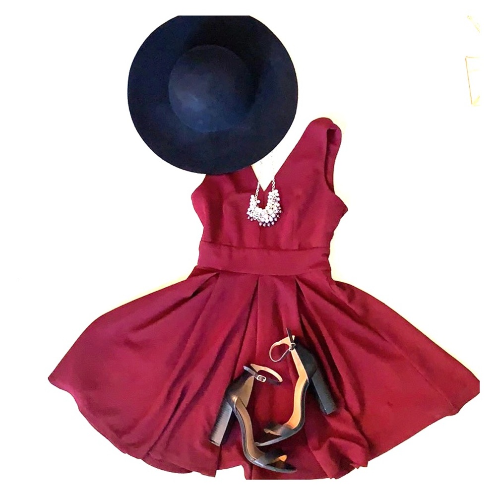 Wine red pleated dress